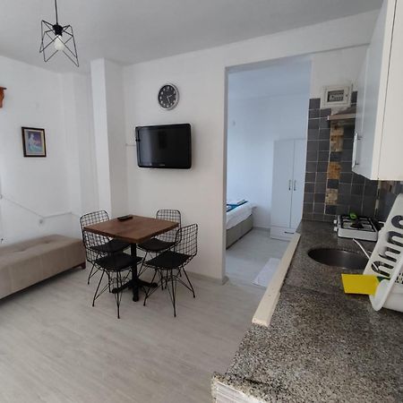 Apart Turgutreis Luaran gambar