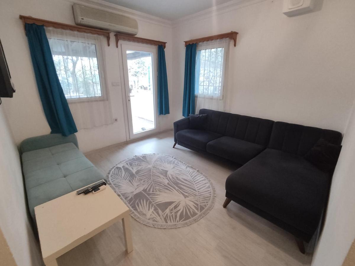 Apart Turgutreis Luaran gambar